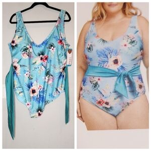 NWT Lysa Nadia Blue Floral belted one‎ peice swimsuit size 2X
